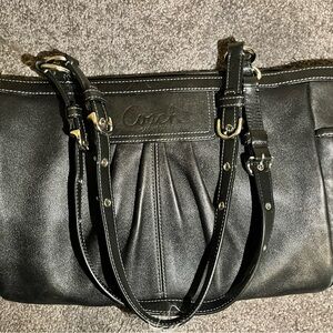 Coach Leather East West Gallery Tote Bag